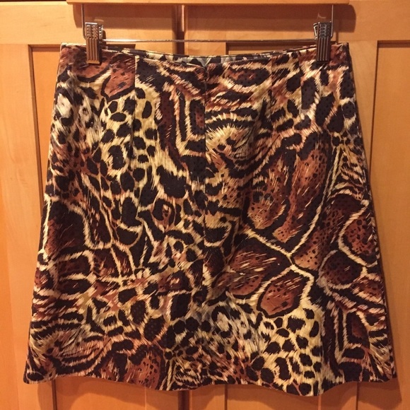 CACHE brown and black animal print mini Skirt with tiny bling stones size 6 - Picture 2 of 5